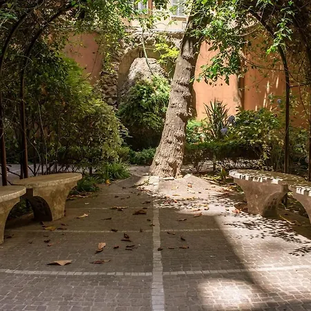 Vatican Maya Holiday home *